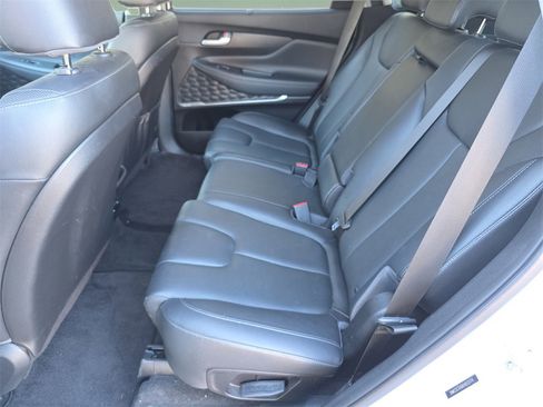Used 2019 Hyundai Santa Fe AWD image 16
