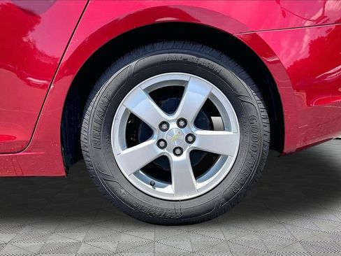 Used 2014 Chevrolet Cruze LT FWD image 19