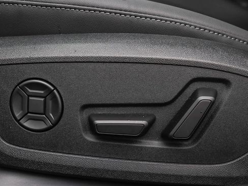 New 2025 Audi A5 2.0T Premium image 24