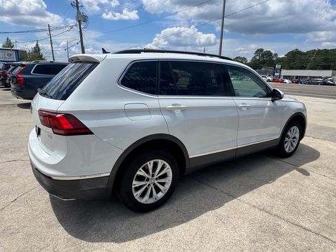 Used 2018 Volkswagen Tiguan S FWD image 5