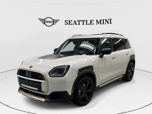 New 2026 MINI Cooper Countryman S w/ Comfort Package Max image 1