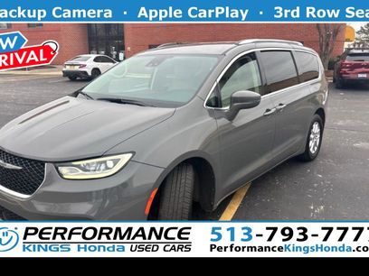 Used 2021 Chrysler Pacifica Touring-L