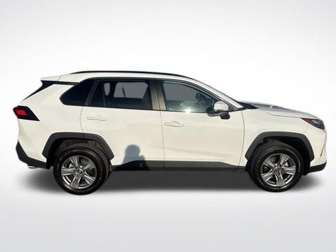 Used 2023 Toyota RAV4 XLE image 6