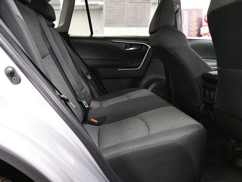 Certified 2022 Toyota RAV4 XLE image 25