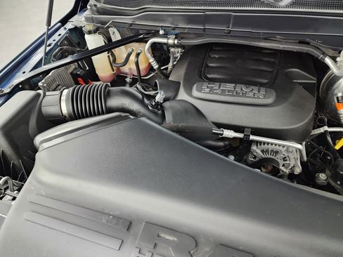 Used 2023 RAM 2500 Laramie w/ Night Edition image 19
