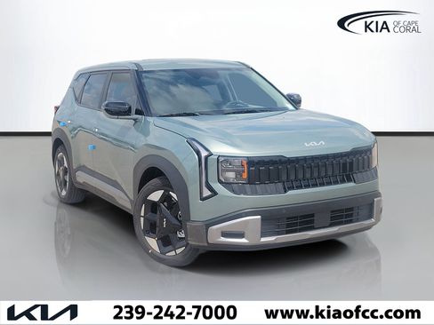 New 2027 Kia Seltos S FWD image 1