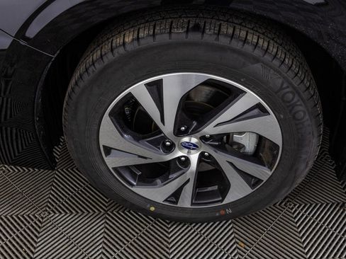 Used 2025 Subaru Legacy Premium image 43