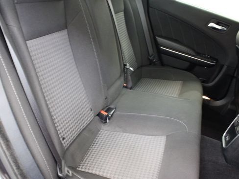 Used 2019 Dodge Charger Scat Pack RWD image 19