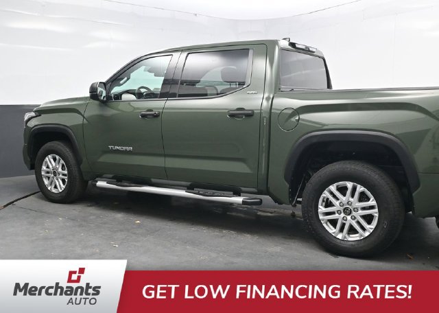 Used 2022 Toyota Tundra SR5 AWD/4WD image 4