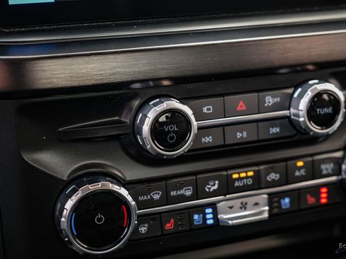 Used 2026 Ford F450 Lariat w/ FX4 Off-Road Package image 67