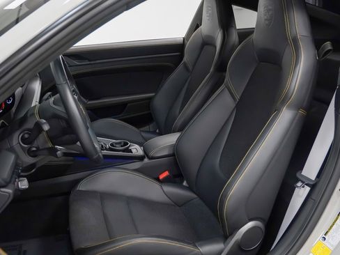 Certified 2022 Porsche 911 GT3 image 5