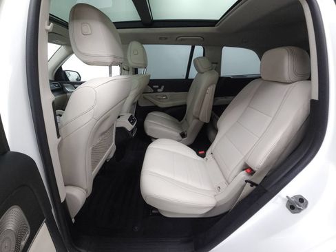 Certified 2022 Mercedes-Benz GLS 450 4MATIC image 27