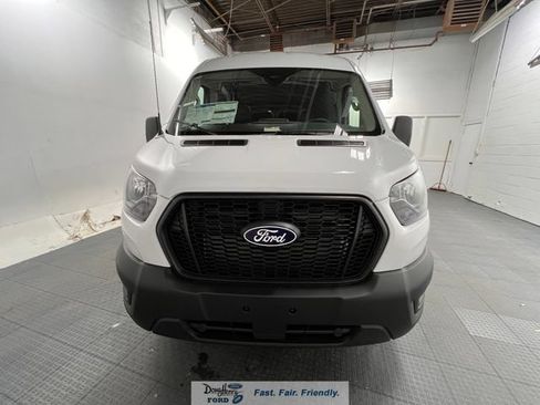 New 2026 Ford Transit 250 148 Medium Roof w/ Load Area Protection Package RWD image 3
