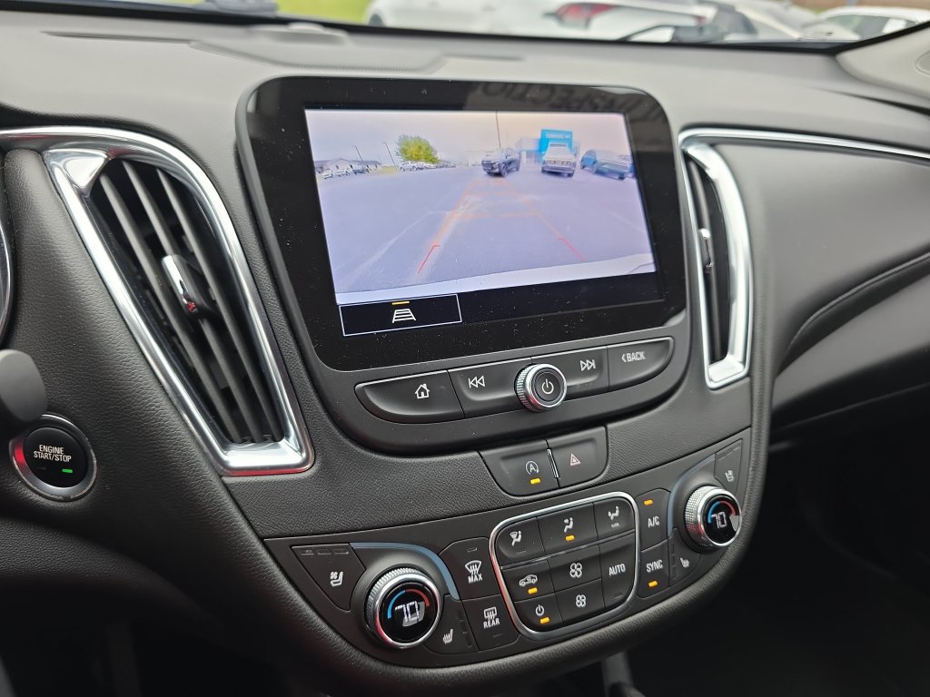 Used 2023 Chevrolet Malibu LT FWD image 20