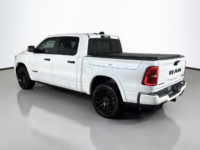 Used 2025 RAM 1500 Limited AWD/4WD image 10