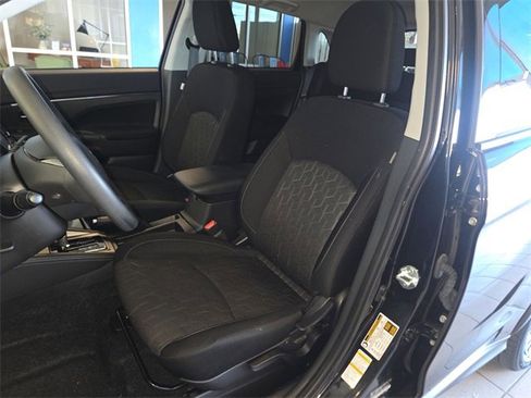 Used 2024 Mitsubishi Outlander Sport ES image 11