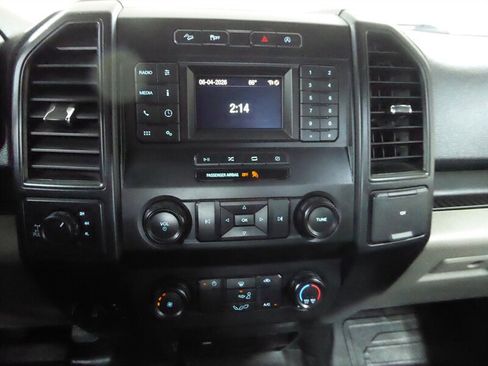 Used 2019 Ford F150 XL w/ Equipment Group 101A Mid AWD/4WD image 12