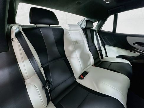 Certified 2025 Lexus LS 500 F Sport AWD/4WD image 25
