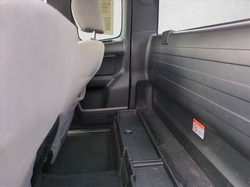 Certified 2019 Toyota Tacoma SR RWD image 17