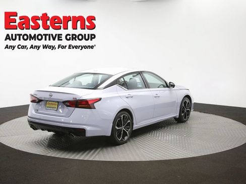 Used 2025 Nissan Altima 2.5 SR w/ SR Premium Package FWD image 41