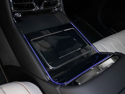 Used 2022 Bentley Flying Spur W12 AWD/4WD image 61
