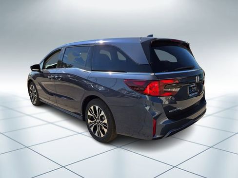 New 2026 Honda Odyssey Elite image 3