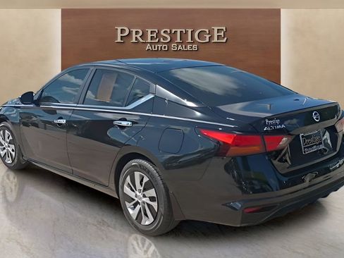 Used 2021 Nissan Altima 2.5 S FWD image 10