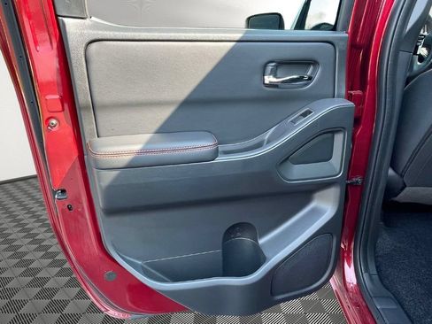 Used 2025 Nissan Frontier Pro-X w/ Pro Convenience Package RWD image 14