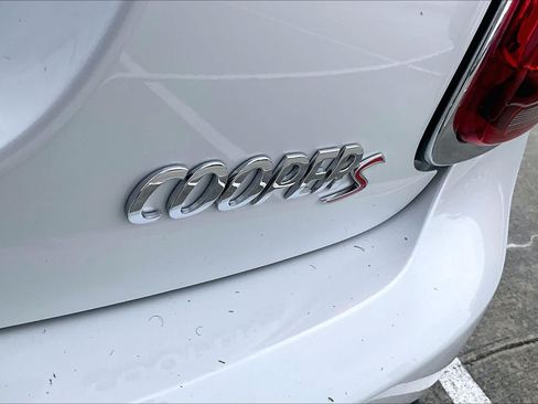 Used 2024 MINI Cooper S FWD image 9