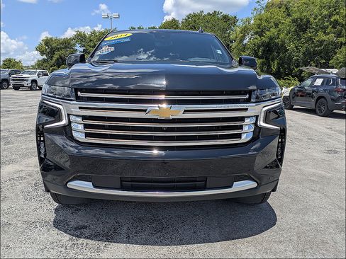 Used 2024 Chevrolet Tahoe High Country RWD image 8