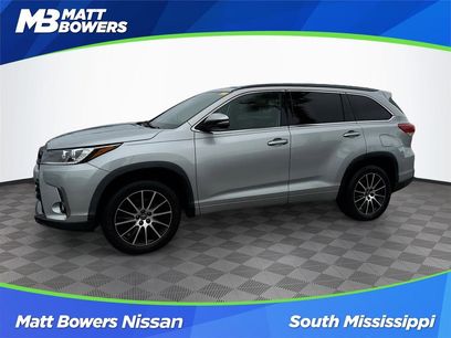 Used 2018 Toyota Highlander SE