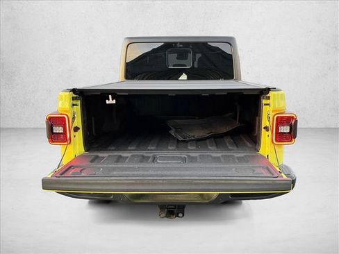 Used 2023 Jeep Gladiator Sport image 7