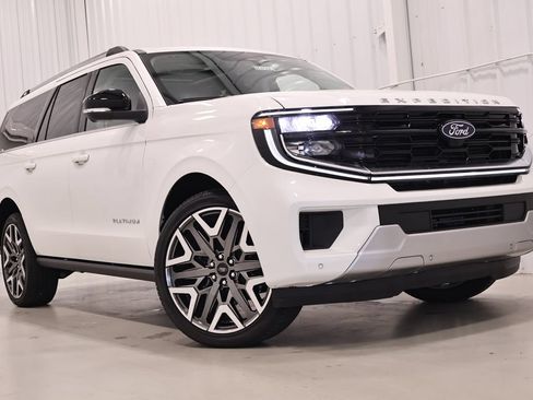 New 2026 Ford Expedition Max Platinum w/ Platinum Ultimate Package AWD/4WD image 46