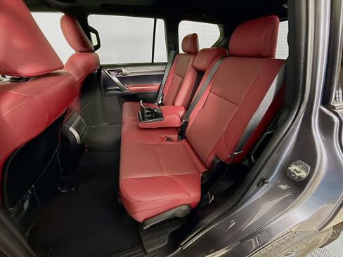 Certified 2023 Lexus GX 460 Premium w/ Premium Package AWD/4WD image 26
