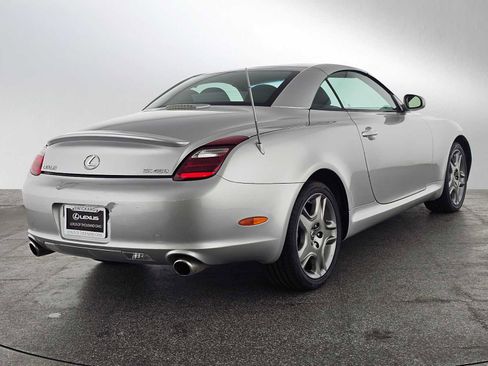 Used 2008 Lexus SC 430 Convertible image 3