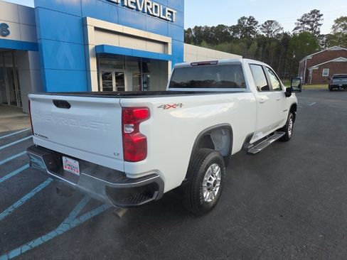 Used 2025 Chevrolet Silverado 2500 LT AWD/4WD image 9