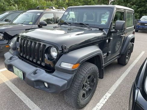 Used 2020 Jeep Wrangler Sport AWD/4WD image 2