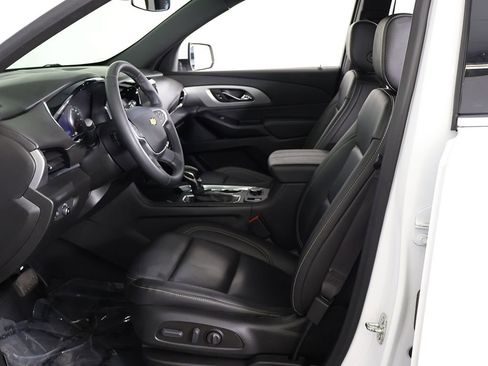 Used 2023 Chevrolet Traverse LT w/ LPO, Floor Liner Package image 33
