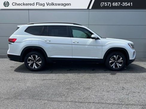 New 2026 Volkswagen Atlas SE image 23