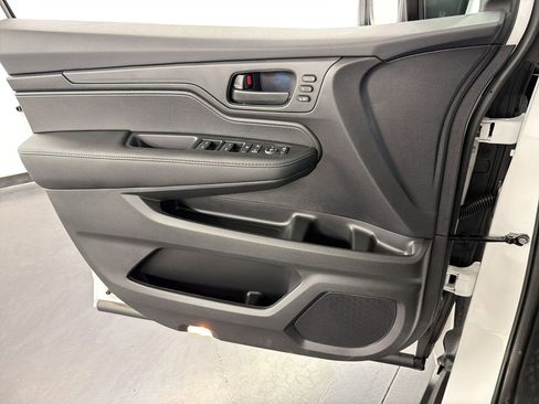 New 2026 Honda Odyssey EX-L image 22