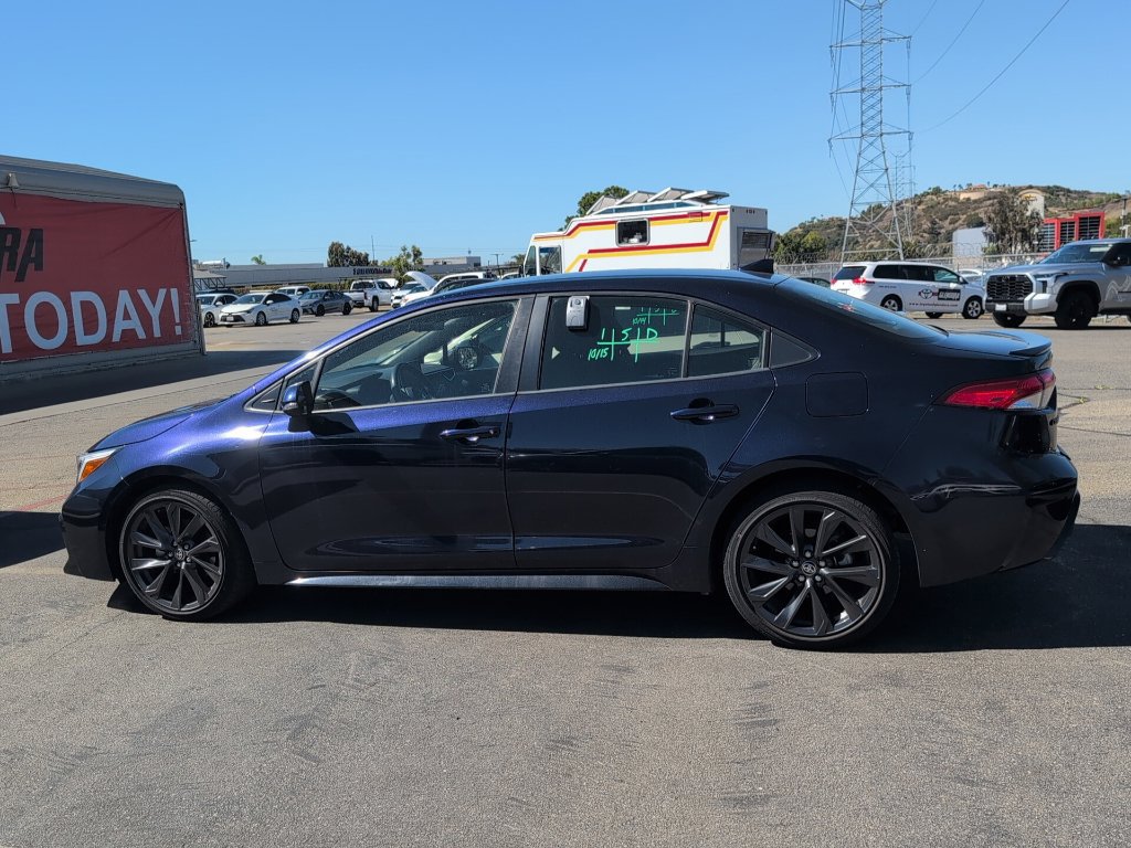 Used 2024 Toyota Corolla SE FWD image 7