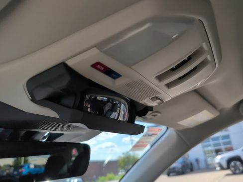 Used 2025 Subaru Ascent Limited image 44