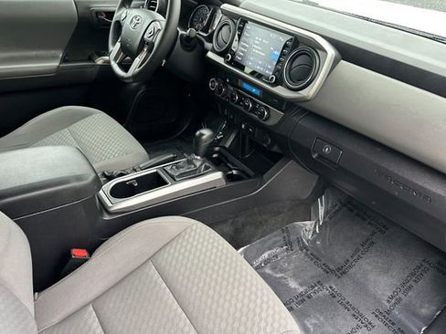 Certified 2023 Toyota Tacoma SR5 image 19
