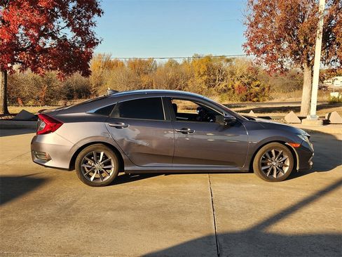 Certified 2021 Honda Civic EX image 8