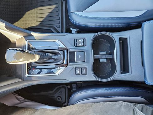 Used 2023 Subaru Crosstrek Hybrid w/ Moonroof Package w/Navigation image 17