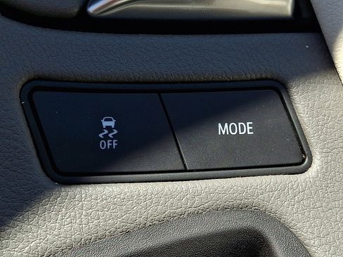 Used 2021 Cadillac XT6 Premium Luxury image 22