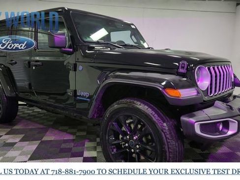 Used 2025 Jeep Wrangler Unlimited Sahara w/ Safety Group image 2