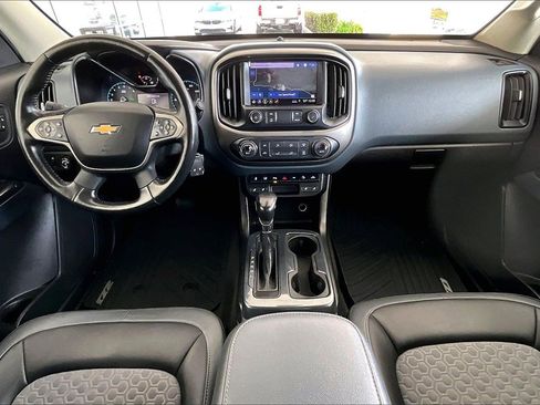 Used 2022 Chevrolet Colorado Z71 w/ Safety Package image 8
