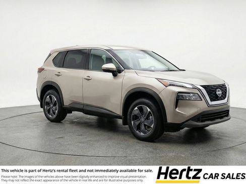 Used 2025 Nissan Rogue SV AWD/4WD image 1