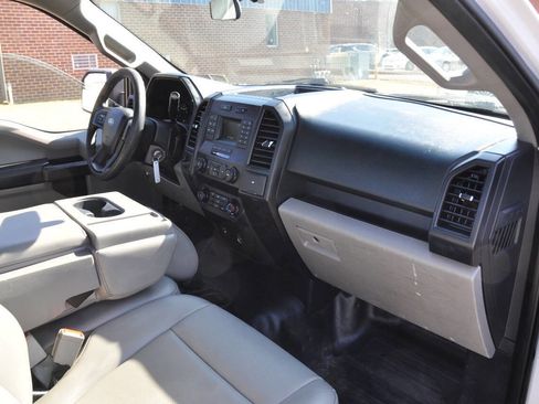 Used 2019 Ford F150 XL image 20